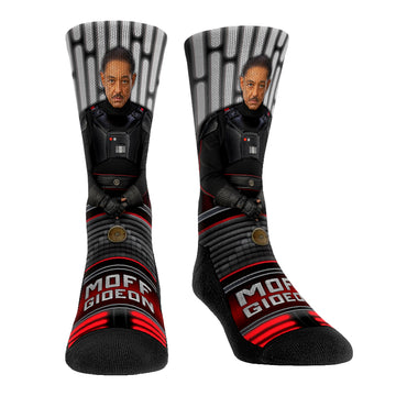 Moff Gideon - Villain Pose