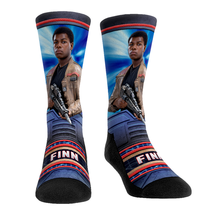 Finn - Hero Pose - {{variant_title}}